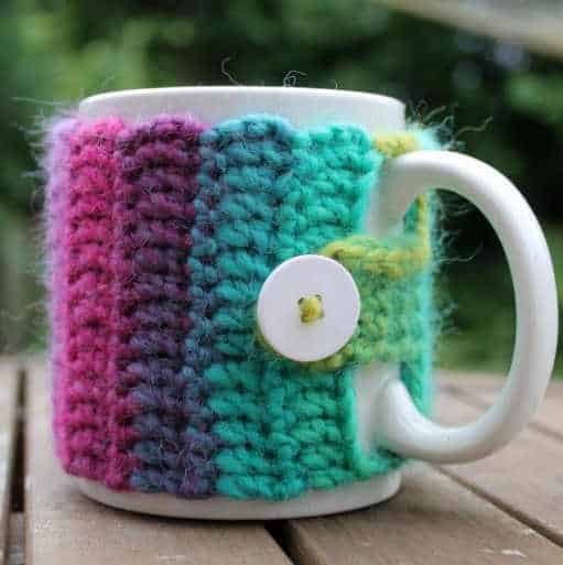 7.Crafty Cozy Mugs