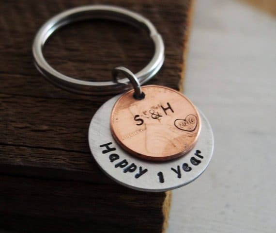 custom-keychain-for-anniversary