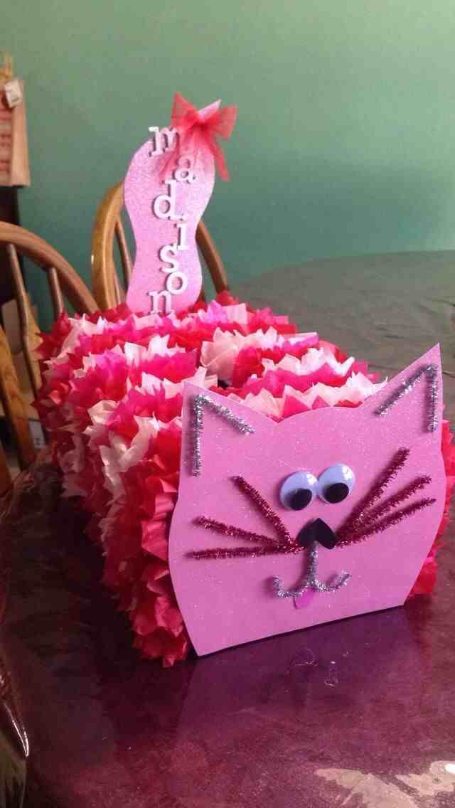 Kitty face valentine gifts box