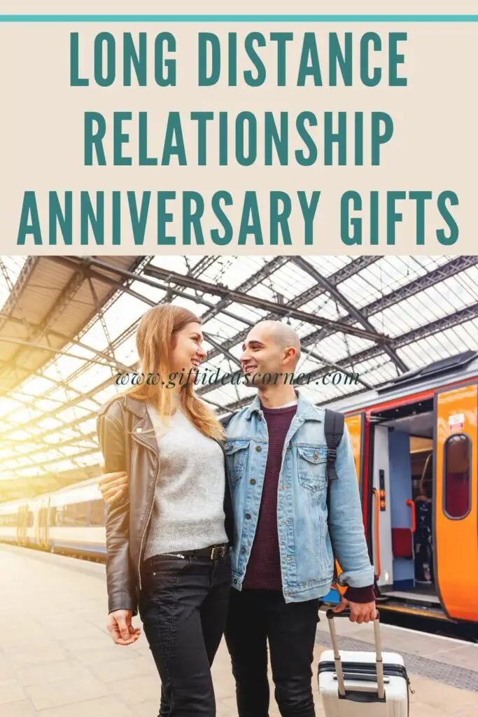 "It's time to celebrate your long distance relationship! Here are some of the best gifts for couples who live apart. Whether you're celebrating a one year anniversary or five, these gift ideas will help make those miles feel like nothing.
"
